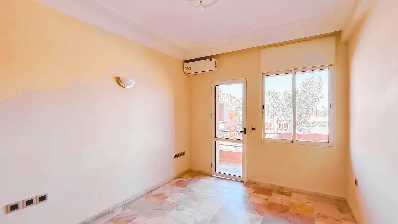 Appartement 2 chambres à Victor Hugo, non meublé – PHOTO 2026 10 15 17 48 09 2