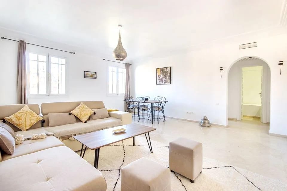 splendide appartement F2 meublé à l'hivernage - Photo 2