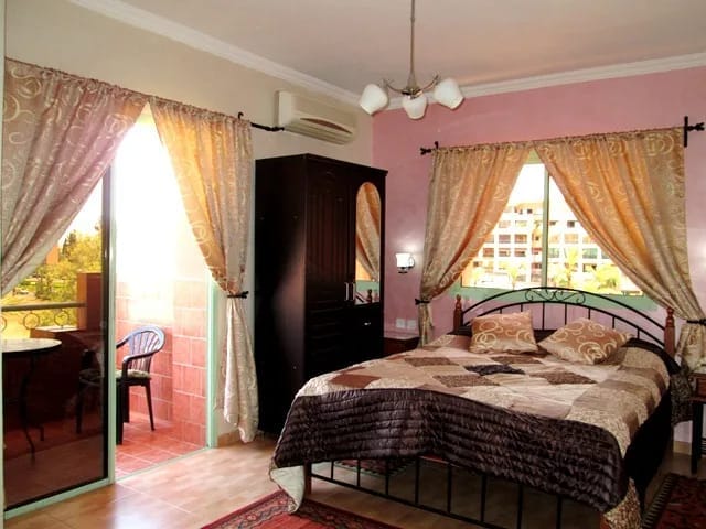 Location appartement meublé longue durée Avenue Med 6 - Photo 3