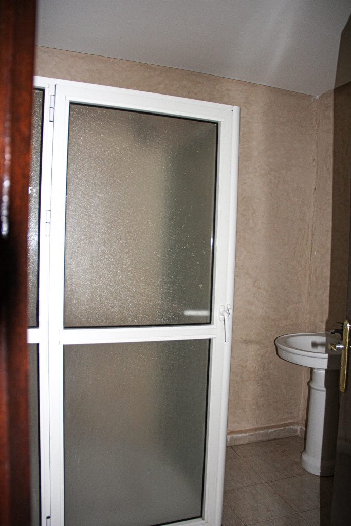 bel appartement F3 centre guéliz pas cher - Photo 13