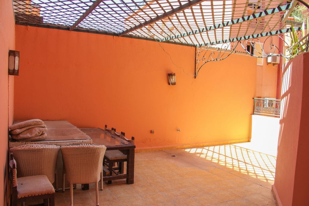 grand appartement sur avenue Hassan II - Photo 3
