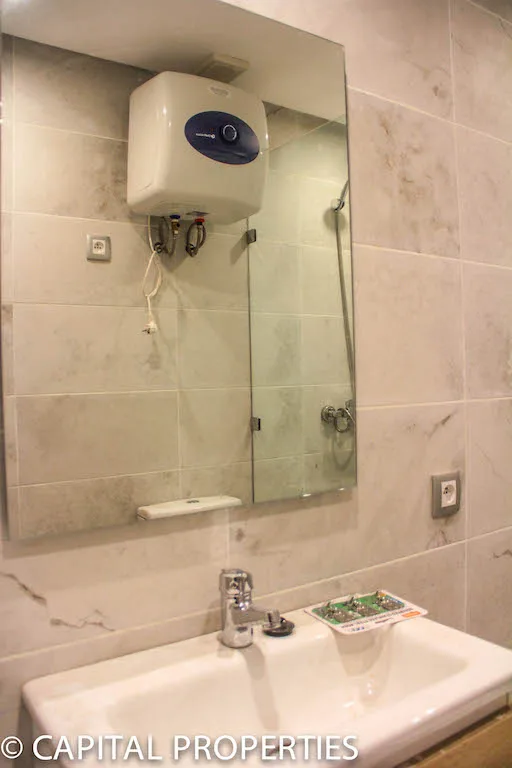 location longue duree appartement meuble F2 victor hug - Photo 15