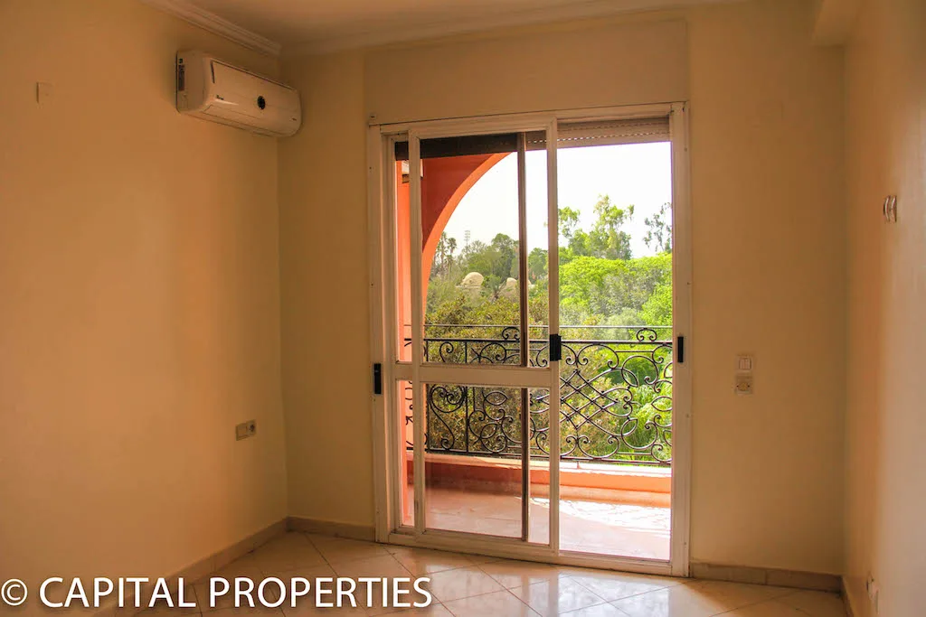 Location longue duree appartement sur jardin Harti Marrakech - Photo 6